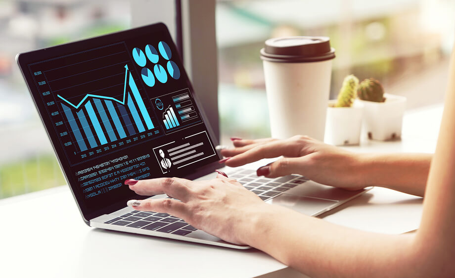 Digital marketing agency professional analyzing SEO, content marketing, and web data.